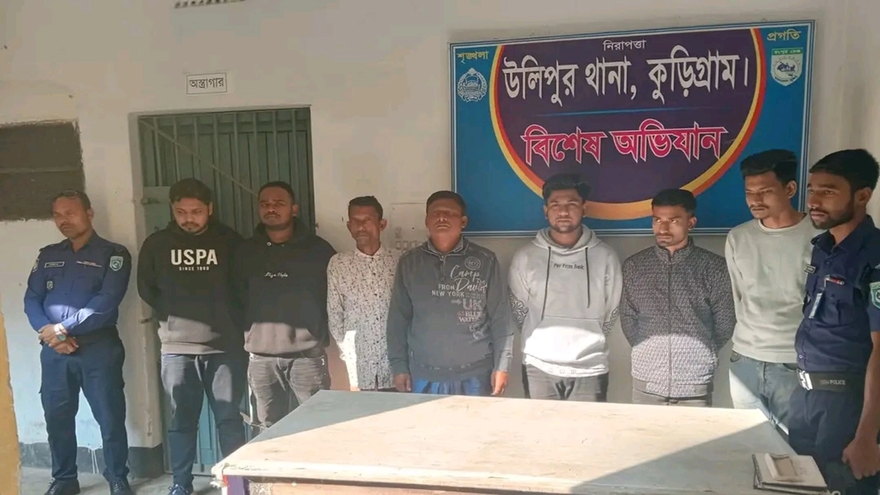 দুই দিনে জেলায় মোট ৩৩ জন আওয়ামী লীগ, যুবলীগ ও নিষিদ্ধ ছাত্রলীগের নেতা-কর্মীকে গ্রেপ্তার করে