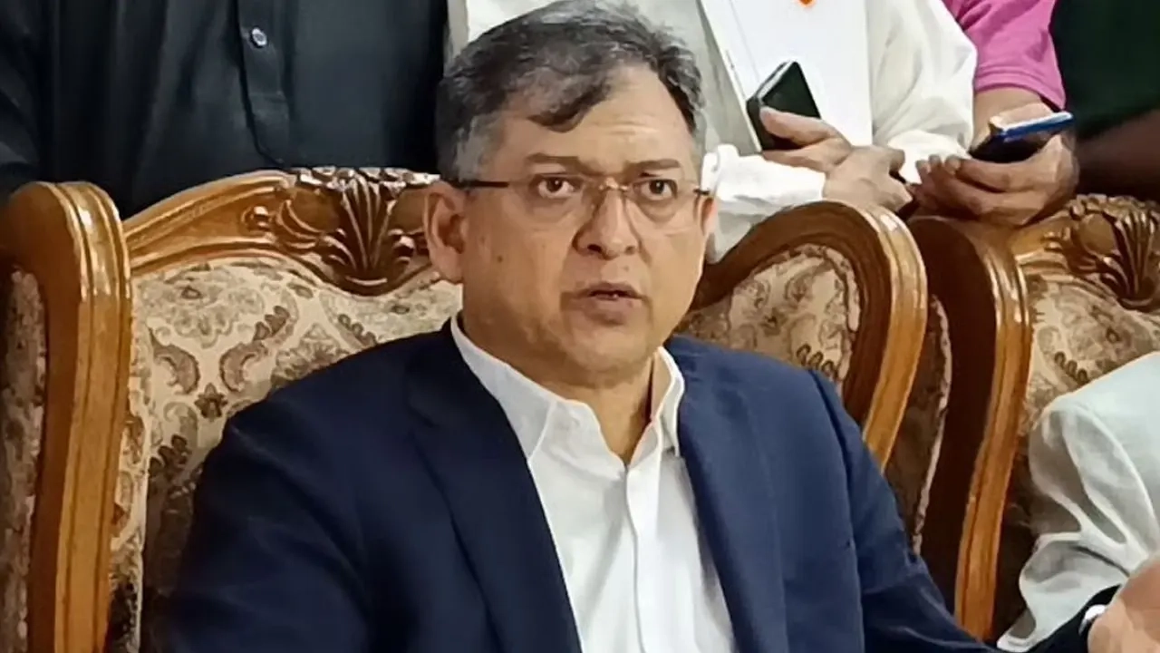 বিএনপির স্থায়ী কমিটির সদস্য সালাহউদ্দিন আহমদ