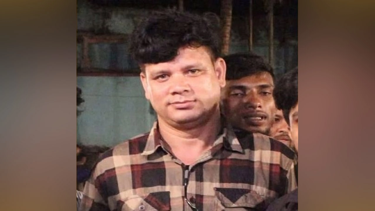 আব্দুল মান্নান (৪২)