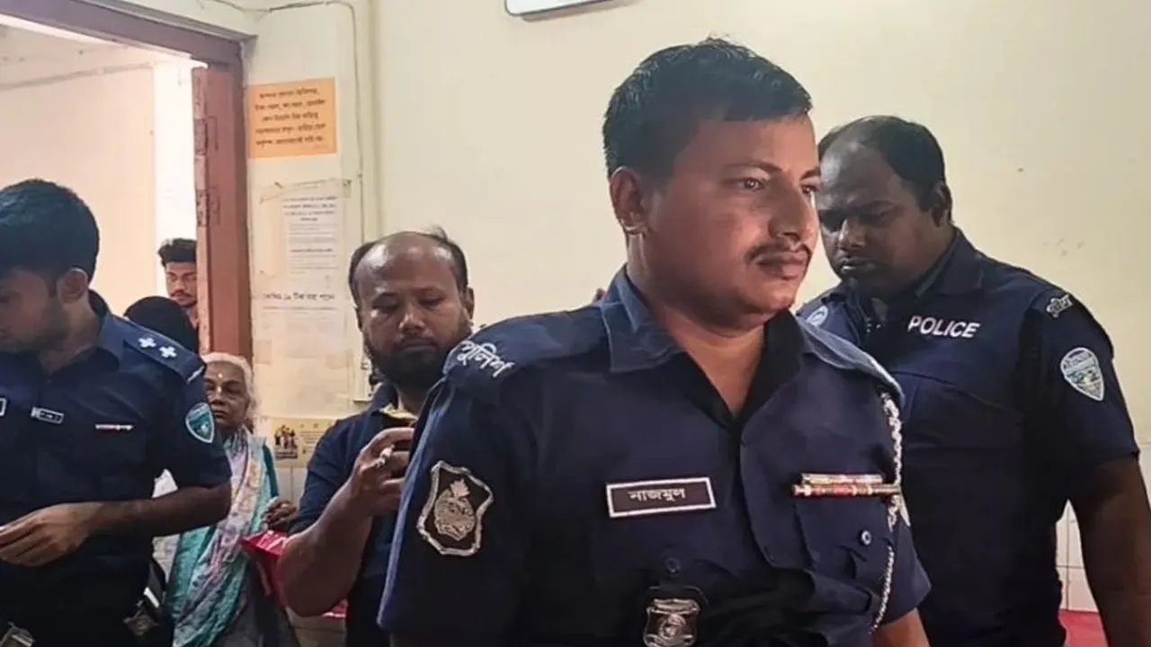 আহত পুলিশ সদস্যরা। ছবি: সংগৃহীত