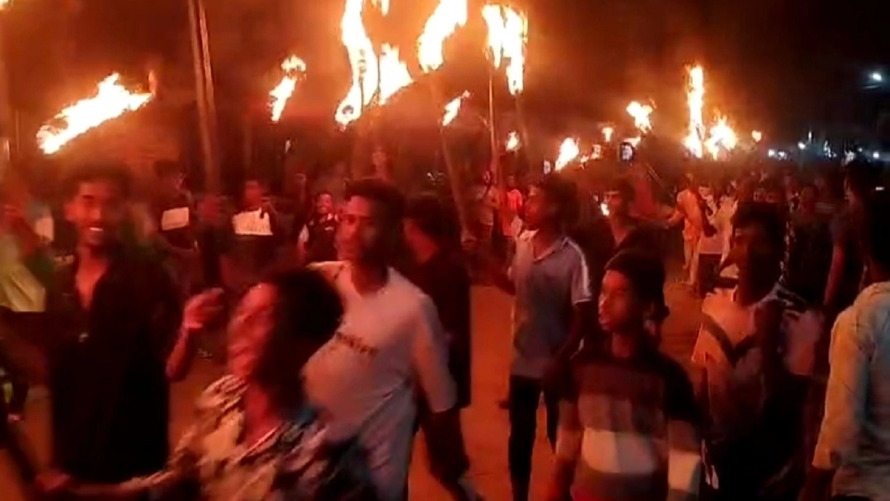 মশাল মিছিল