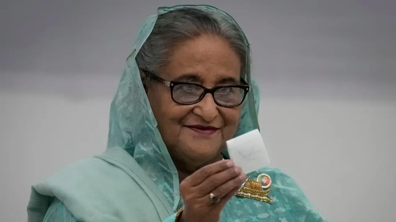 শেখ হাসিনা-ফাইল ছবি