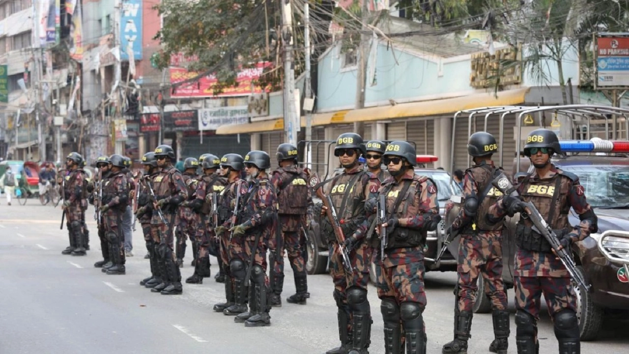 সতর্ক অবস্থানে বিজিবি, ছবি সংগৃহীত