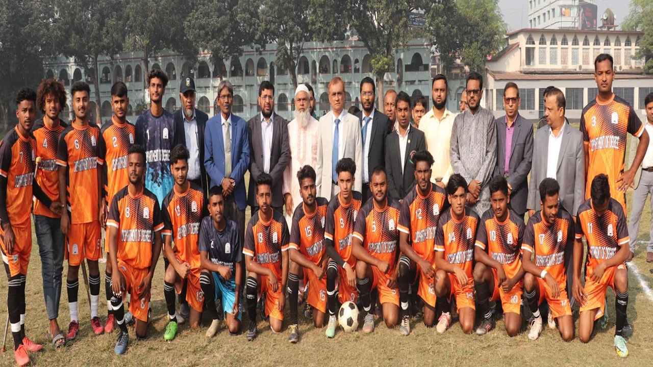 পাবনায় শহীদ ইয়ামিন ফুটবল প্রতিযোগিতার ফাইনাল অনুষ্ঠিত