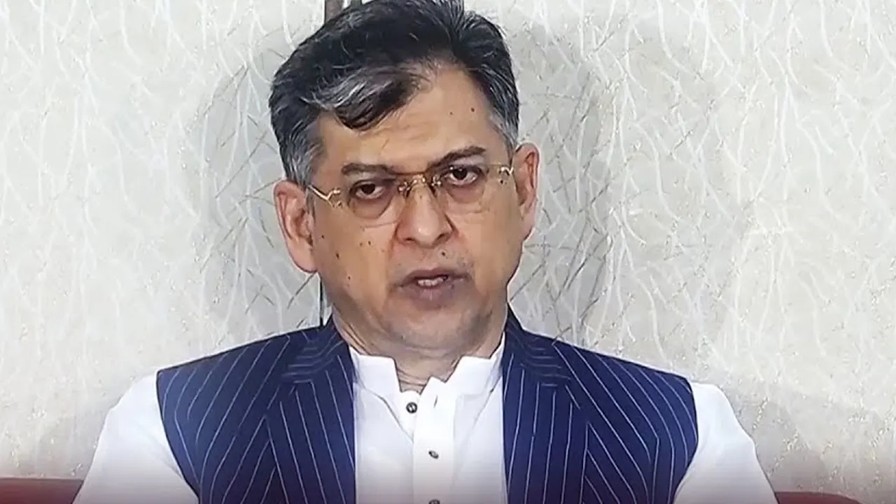 বিএনপির স্থায়ী কমিটির সদস্য সালাহউদ্দিন আহমেদ