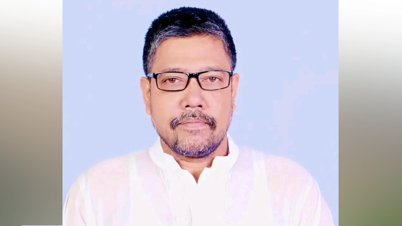 মোস্তাক আহমেদ চৌধুরী (৫৮)