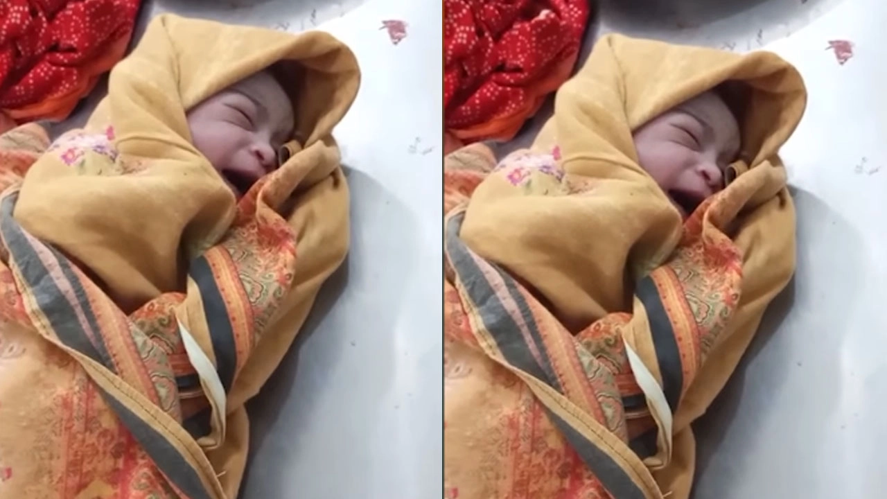 সদ্য ভূমিষ্ট শিশু