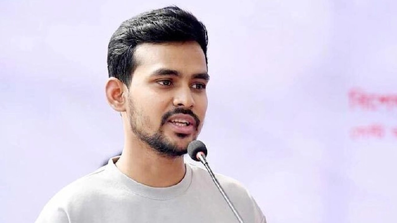 যুব ও ক্রীড়া উপদেষ্টা আসিফ মাহমুদ