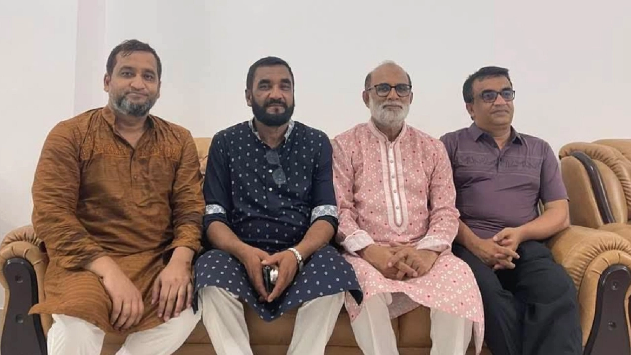 মৎস্য মন্ত্রী শ ম রেজাউল করিমের ছোট ভাই শামীম শেখ