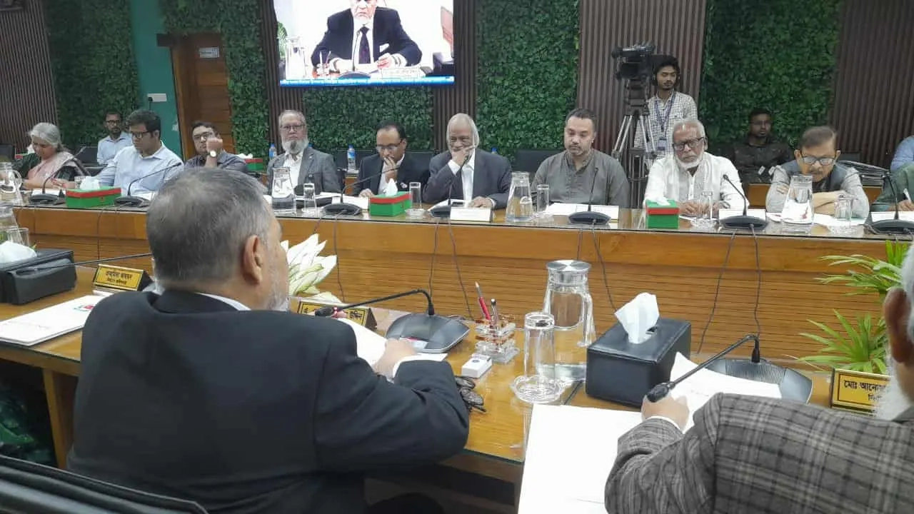 আজ বুধবার রাজধানীর আগারগাঁওয়ের নির্বাচন ভবনে বিএনপি সঙ্গে ইসির সংলাপ