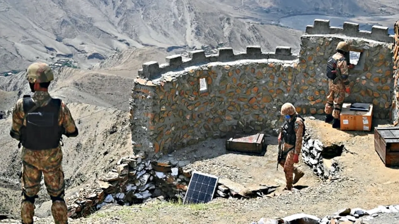 সেনাবাহিনীর অভিযান-ফাইল ছবি