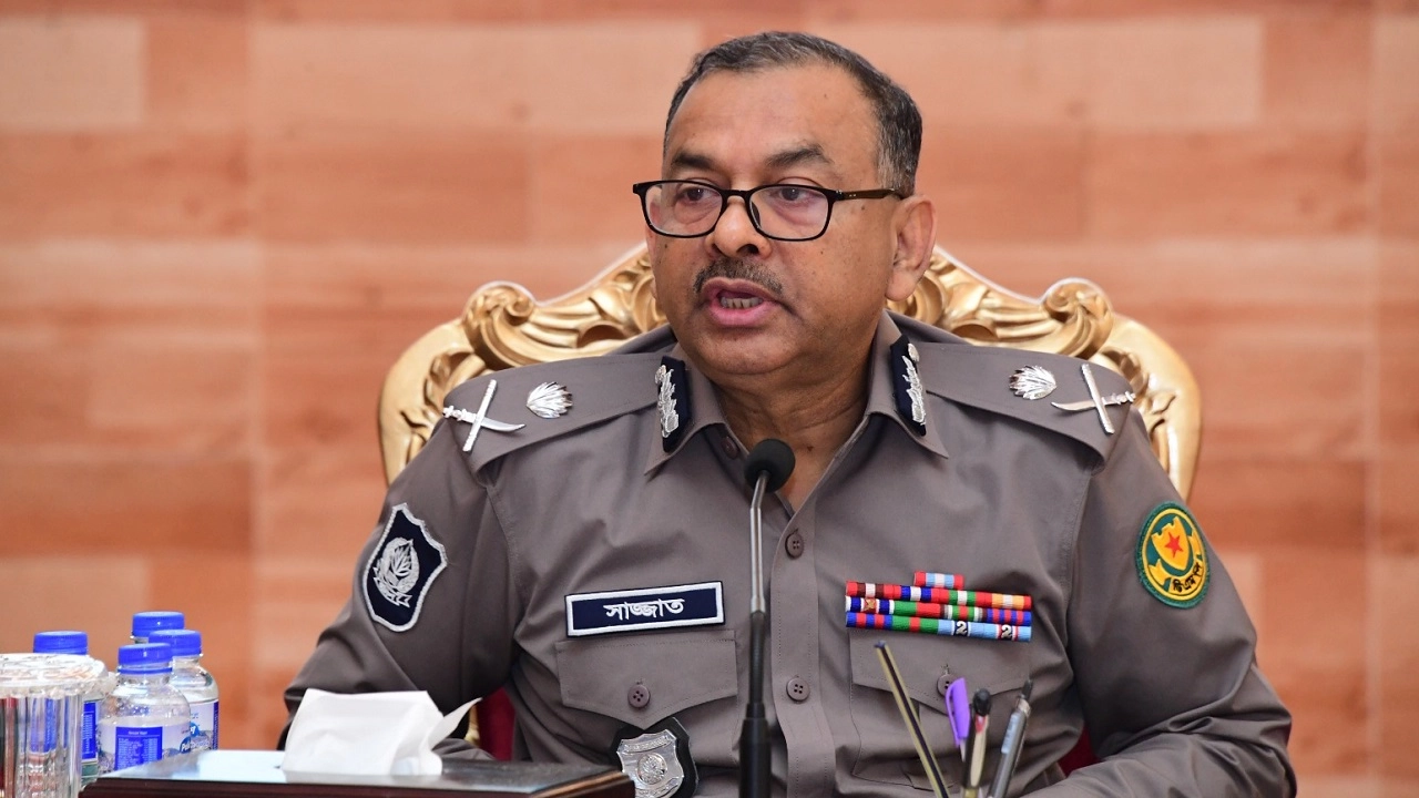 ডিএমপি কমিশনার শেখ মোঃ সাজ্জাত আলী