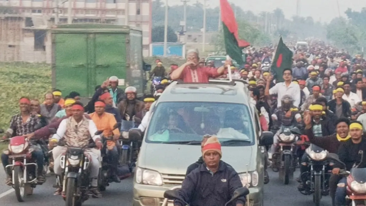 এক হাজার মোটরসাইকেল নিয়ে বিশাল নির্বাচনী শোভাযাত্রা