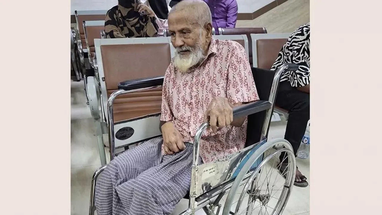 কেরানীগঞ্জের একটি হাসপাতালে এ ঘটনা ঘটে