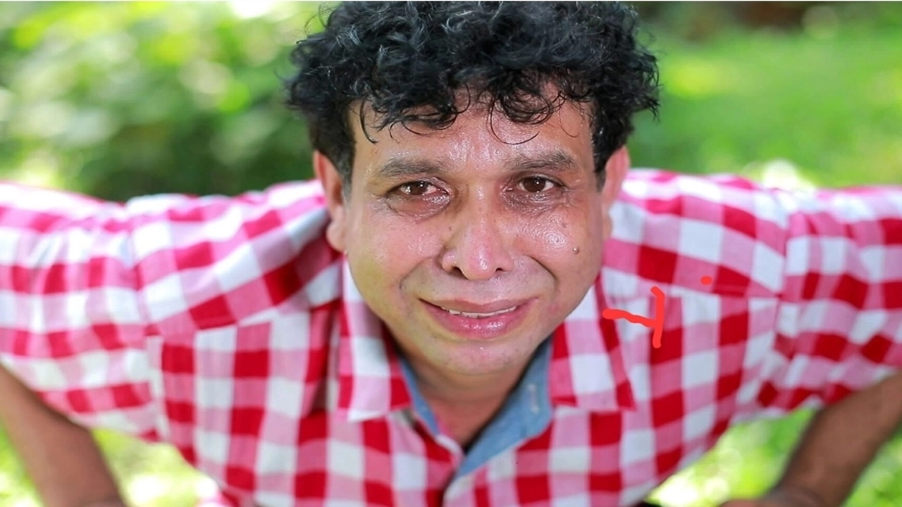 ঘটনার পর থেকে নাসিরুদ্দিন পলাতক ছিল