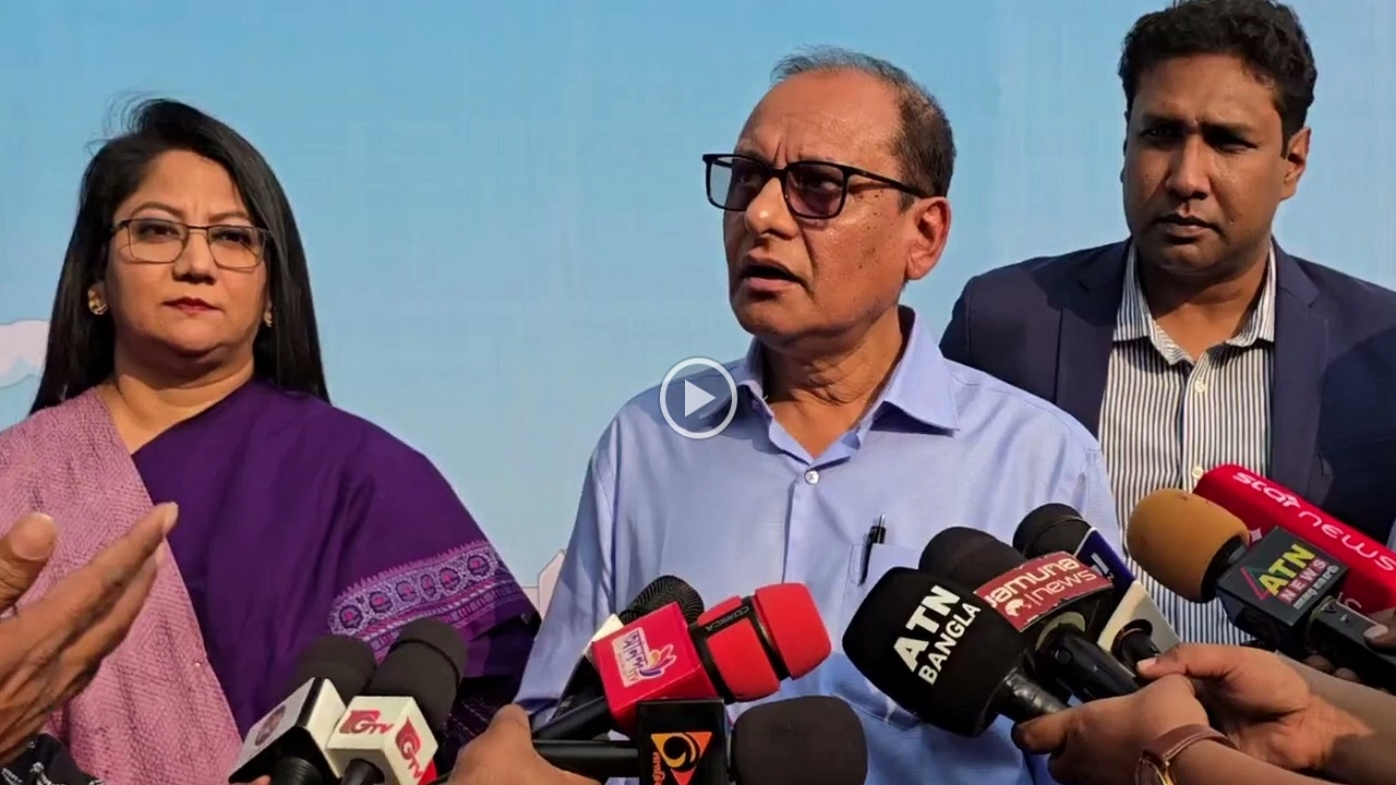 প্রাথমিক ও গণশিক্ষা উপদেষ্টা অধ্যাপক ডা. বিধান রঞ্জন রায় পোদ্দার