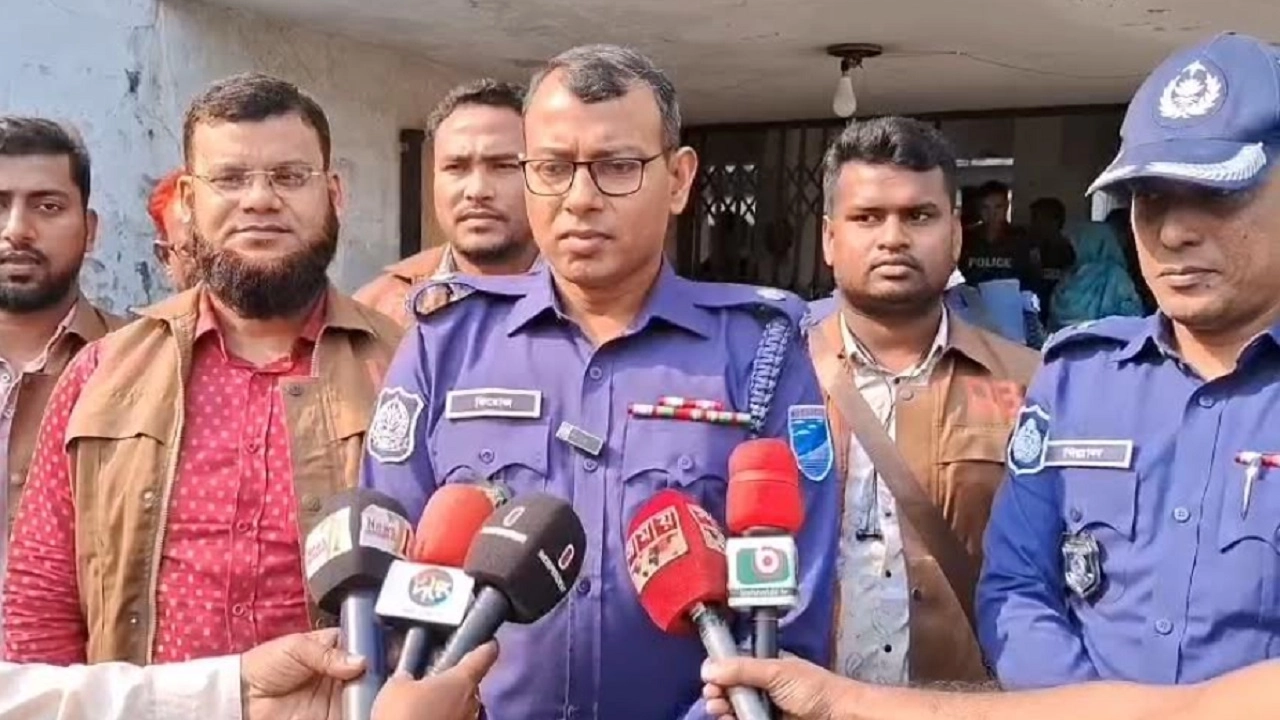 অতিরিক্ত পুলিশ সুপার মোহাম্মদ ফিরোজ কবির