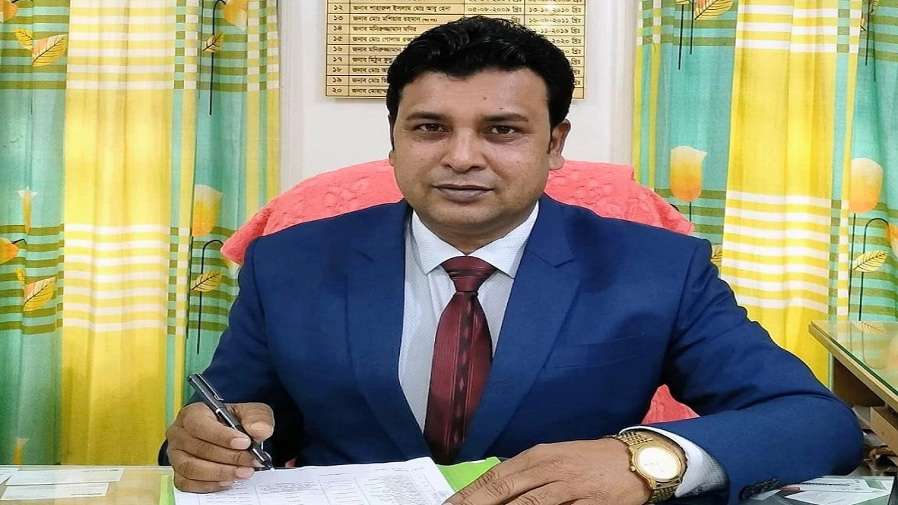 পিআইও মোহাম্মদ রেজাউল করিম