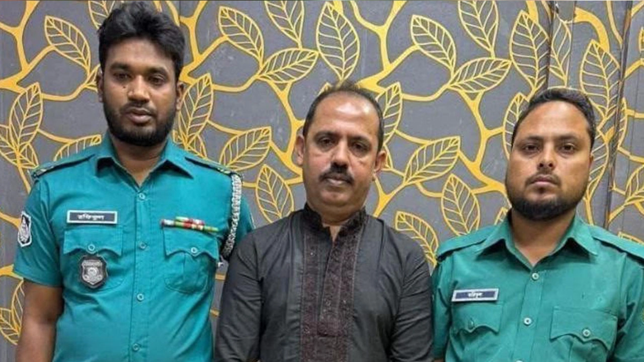 কাঁচপুর ইউনিয়ন পরিষদের সাবেক চেয়ারম্যান গ্রেপ্তার