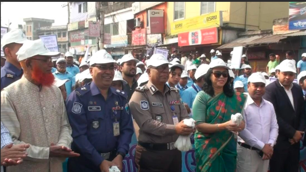 টোরে আজ থেকে শুরু  ট্রাফিক সেবা সপ্তাহ