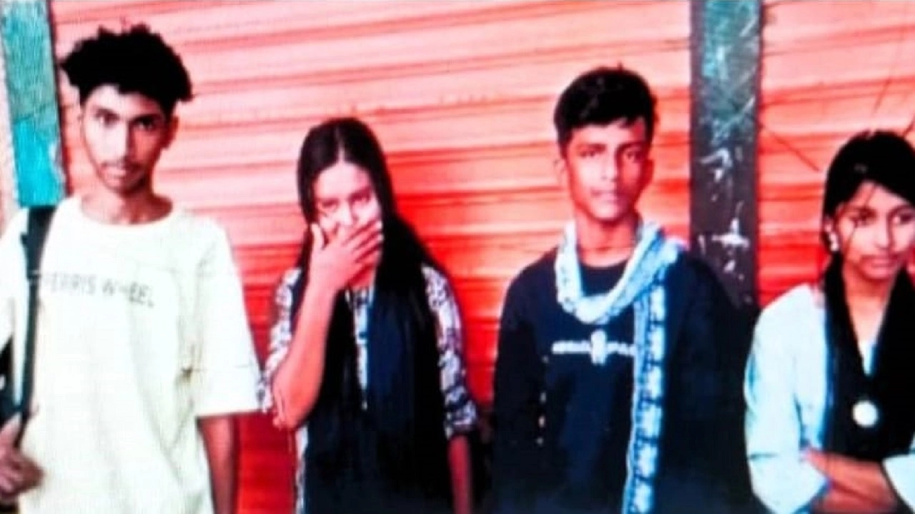 অপহরণের অভিযোগ ওঠা কিশোরীরা