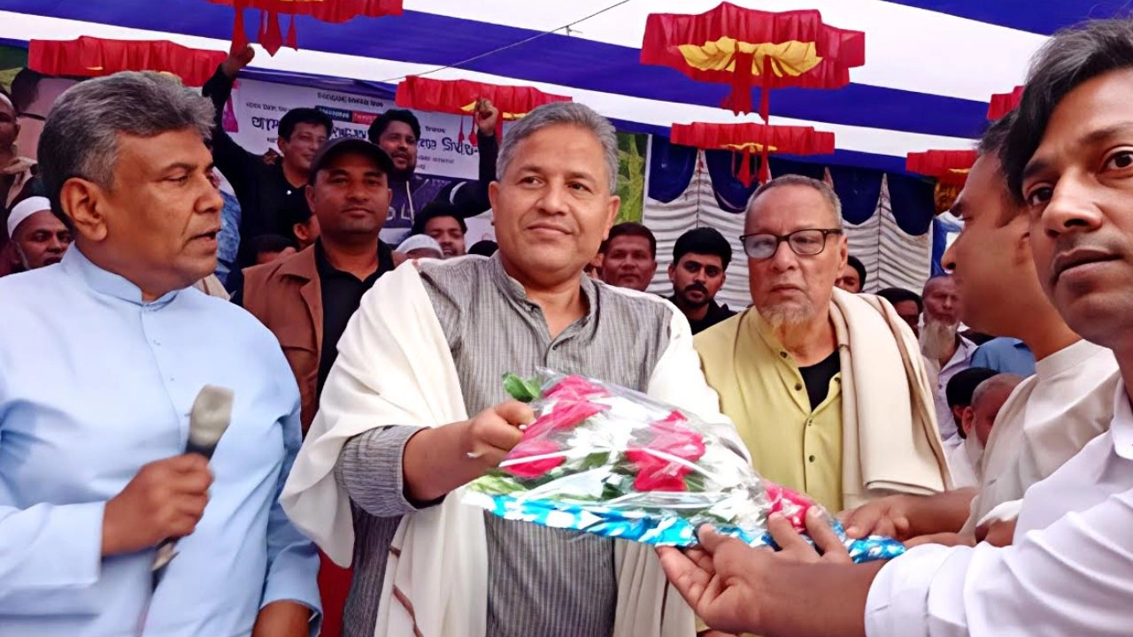 ভাঙ্গা পৌর আওয়ামী লীগের সাধারণ সম্পাদক শহিদুল হক মিরু মুন্সী যোগদান করলেন বিএনপিতে।