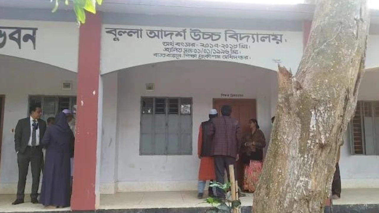 প্রধান শিক্ষকের বিরুদ্ধে অভিযোগে তদন্তে শিক্ষা বিভাগ