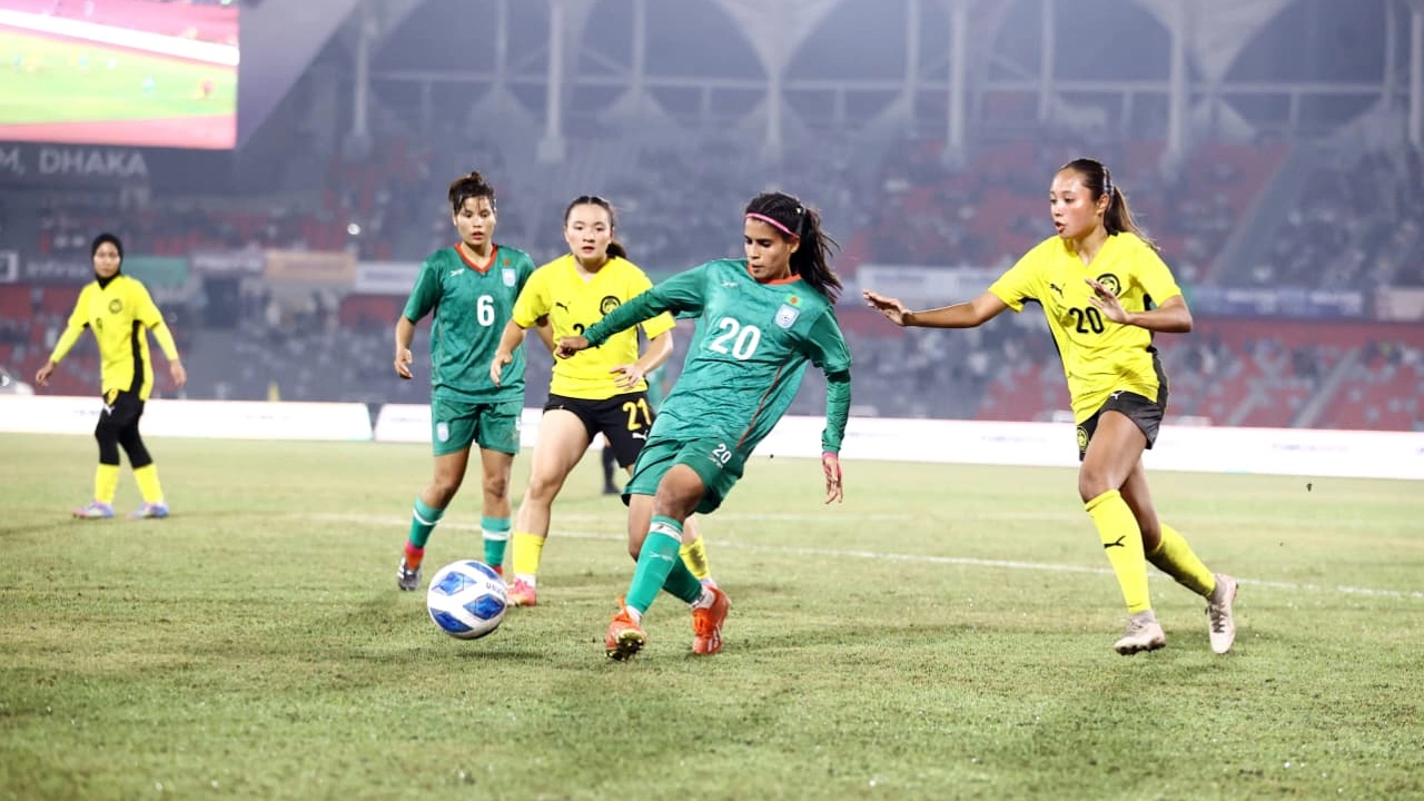 মালয়েশিয়া-বাংলাদেশের লড়াই