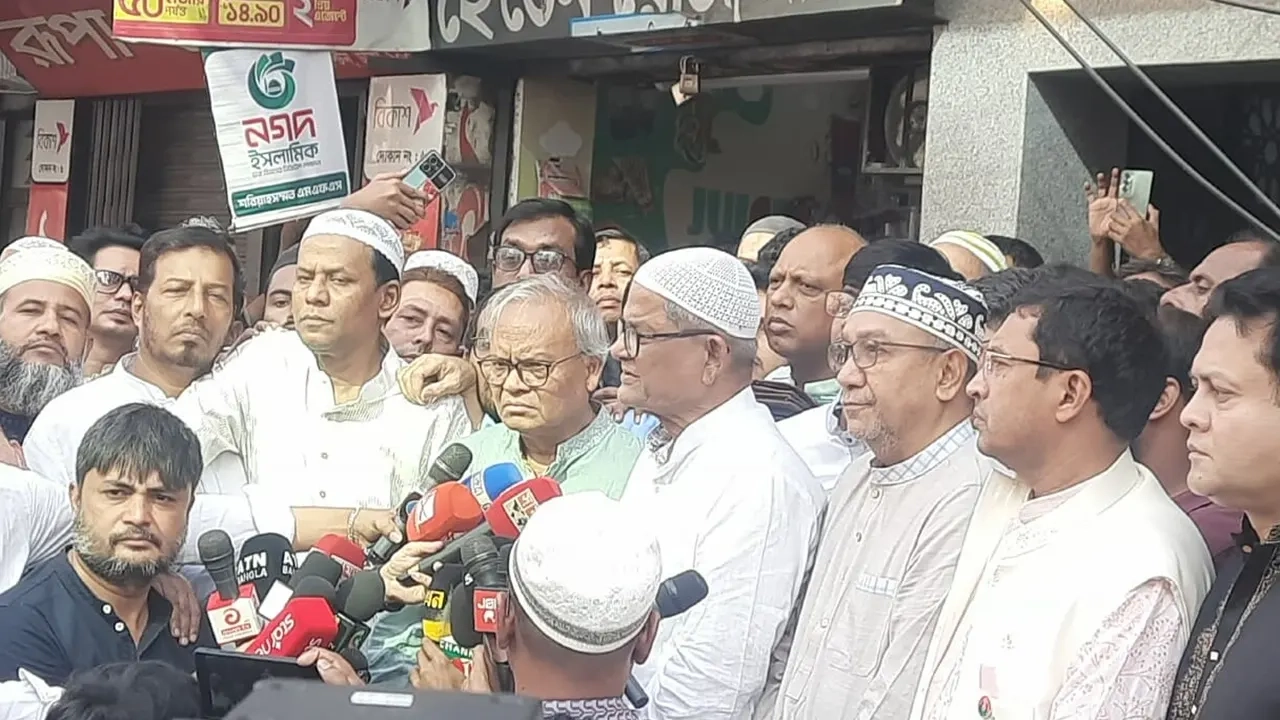 বিএনপি মহাসচিব মির্জা ফখরুল ইসলাম আলমগীর