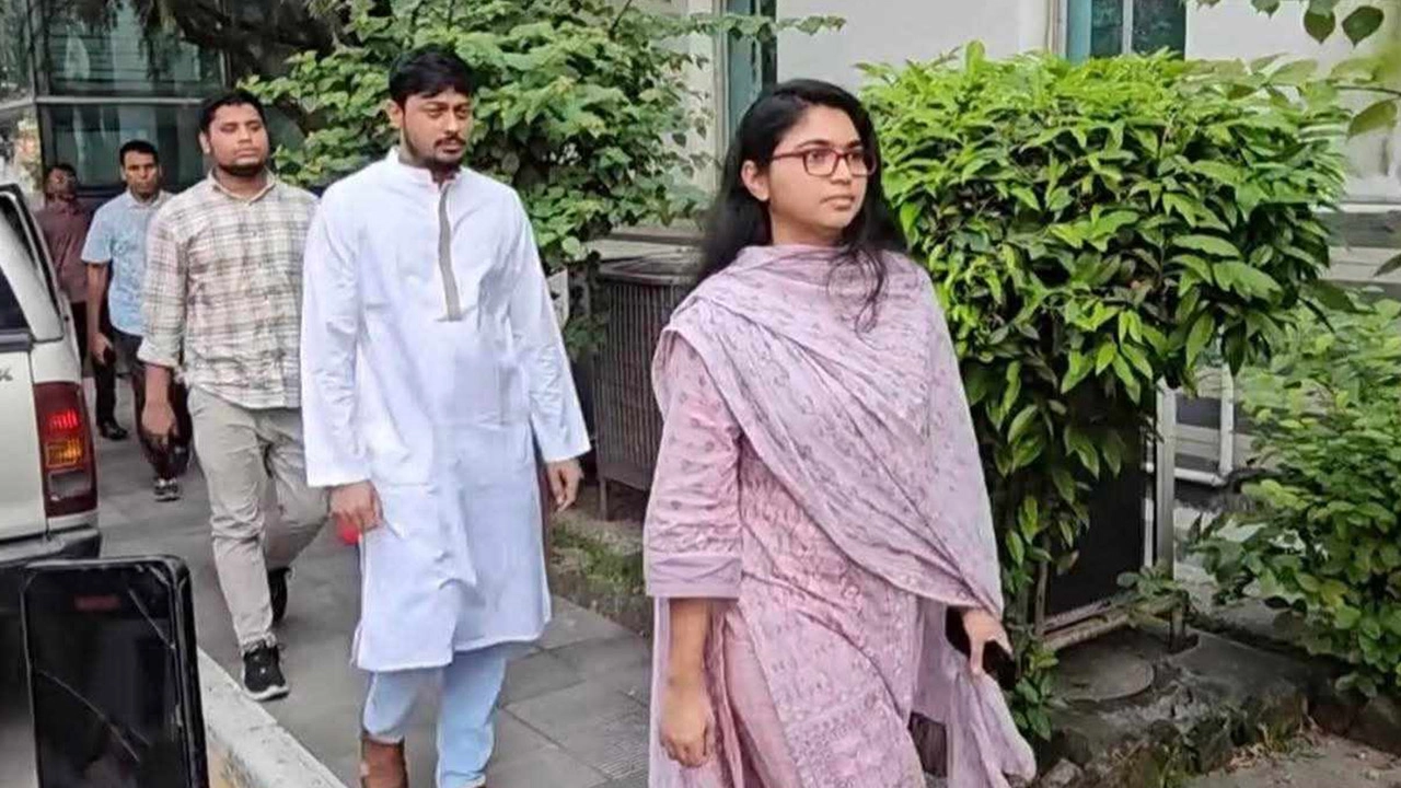 হাসপাতালে এনসিপির ৩ নেতা।