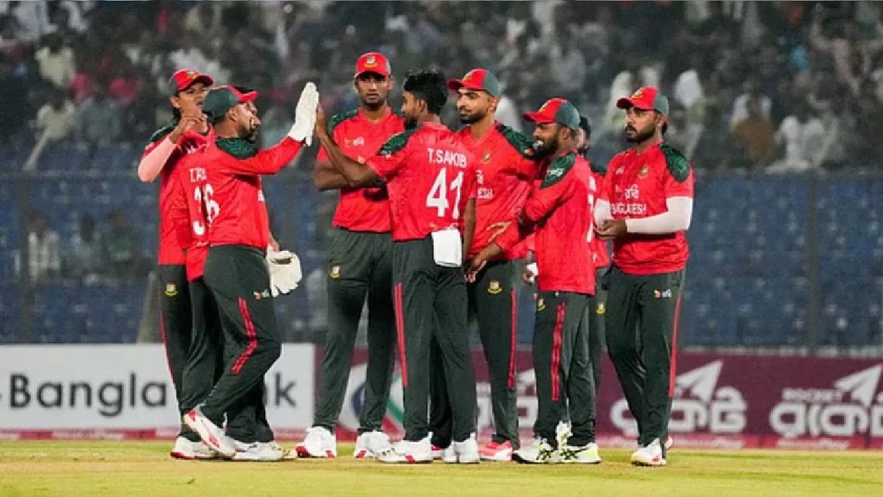 সিরিজ বাঁচাতে বাংলাদেশের দরকার ১৭১ রান