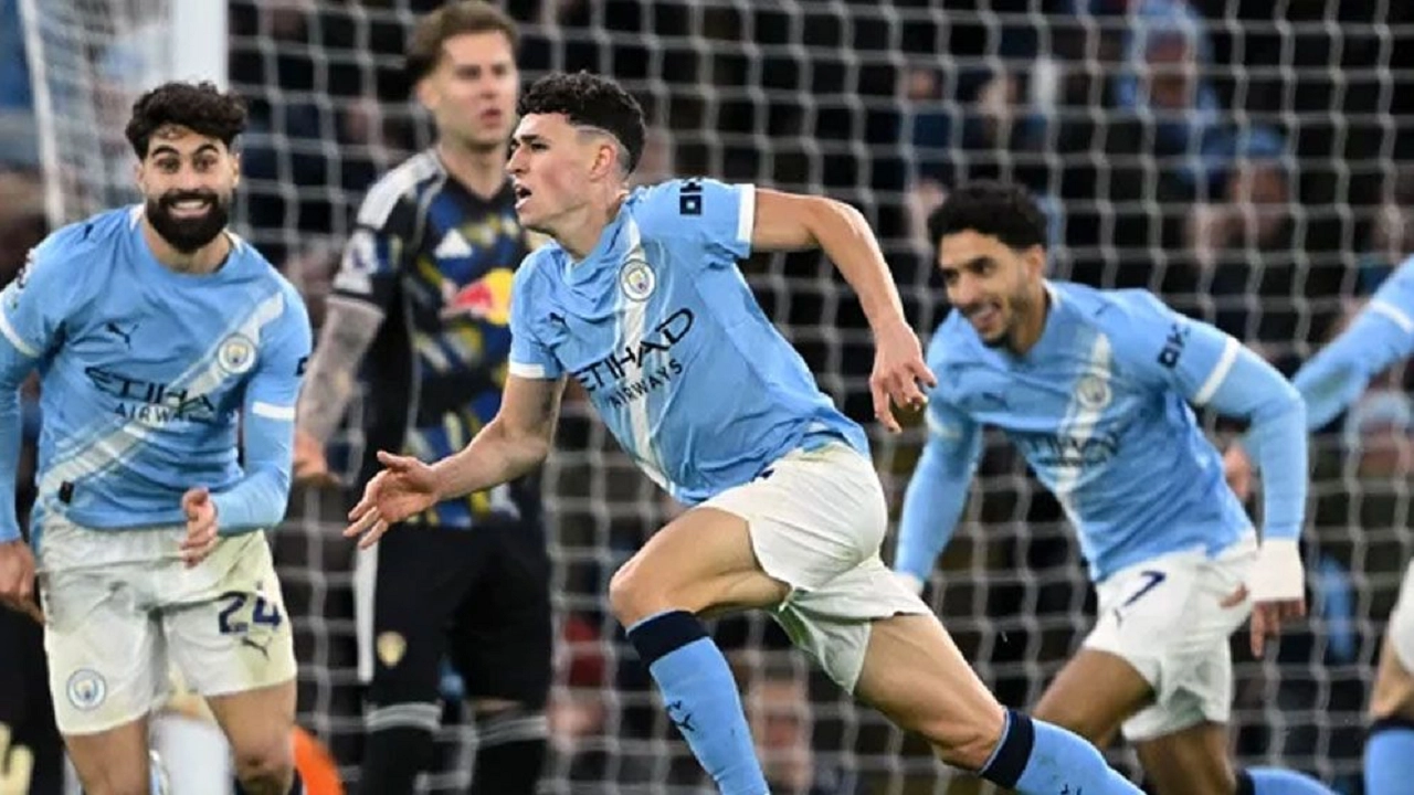 শেষ মুহূর্তের গোলে ম্যানচেস্টার সিটির জয়