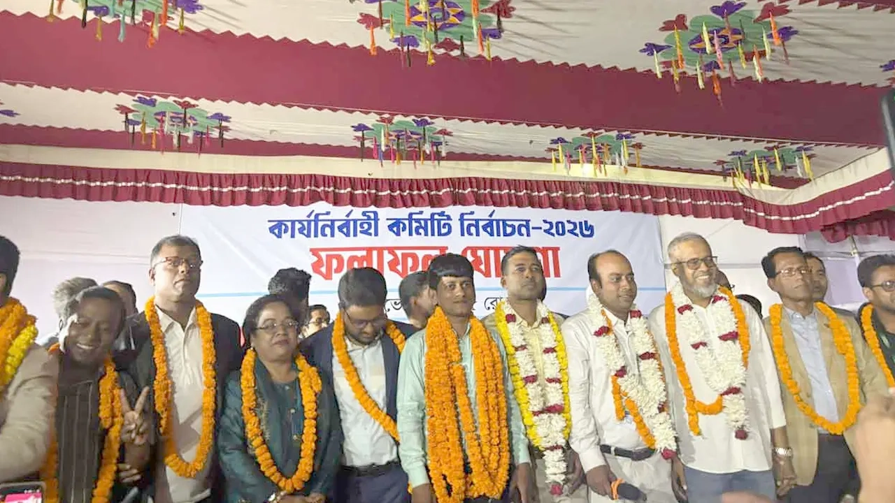 ডিআরইউর সভাপতি আবু সালেহ আকন, সম্পাদক মাইনুল হাসান