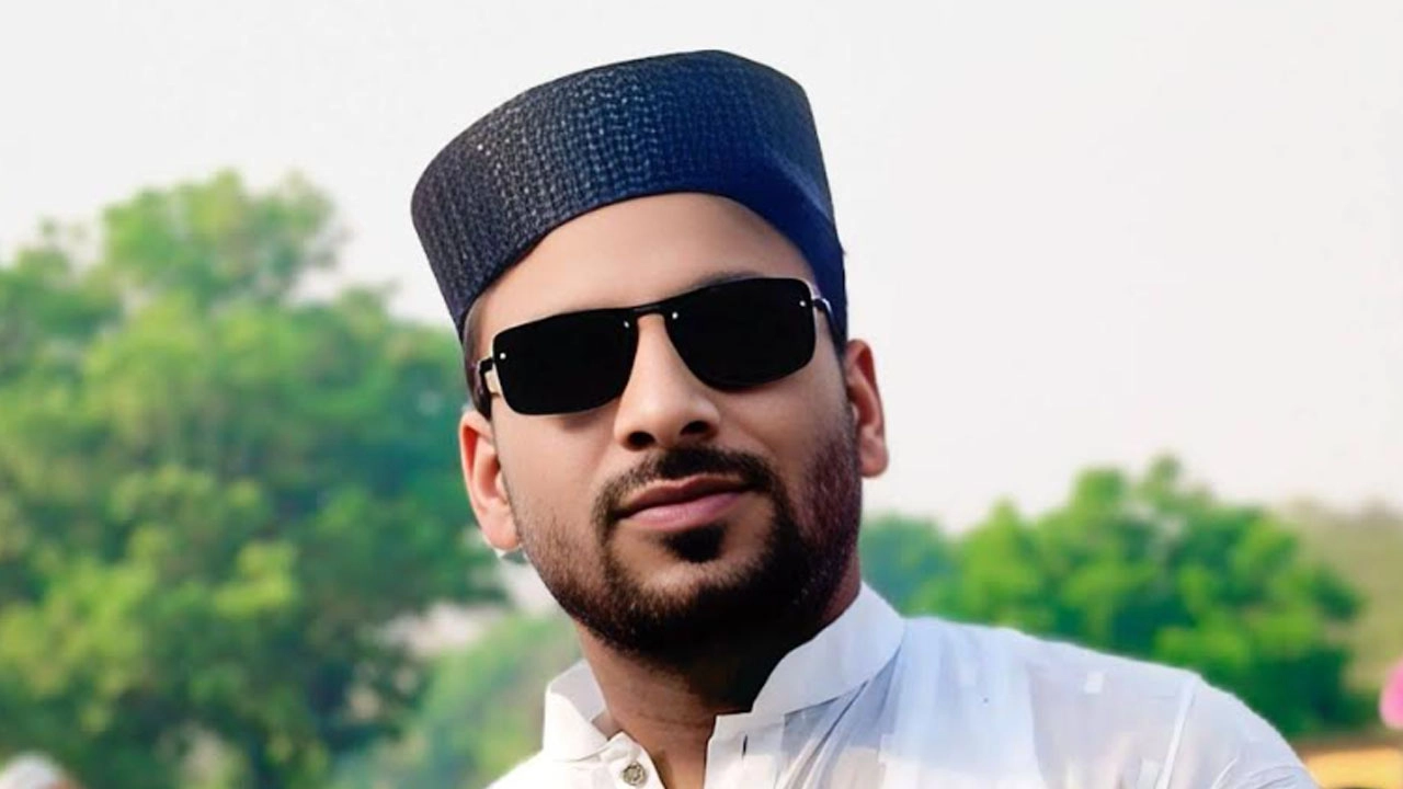 যুবদল কর্মী নয়নকে কুপিয়ে হত্যা