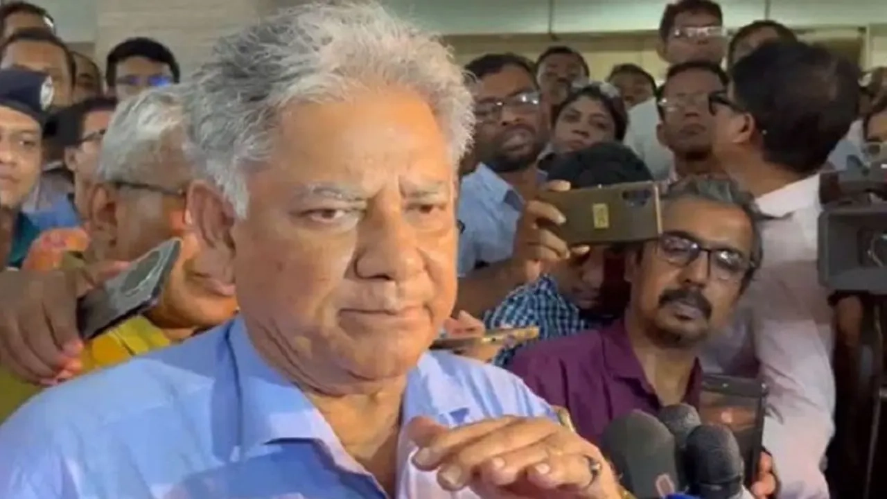 শ্রম ও কর্মসংস্থান এবং নৌপরিবহণ উপদেষ্টা ব্রিগেডিয়ার জেনারেল (অব.) ড. এম সাখাওয়াত হোসেন