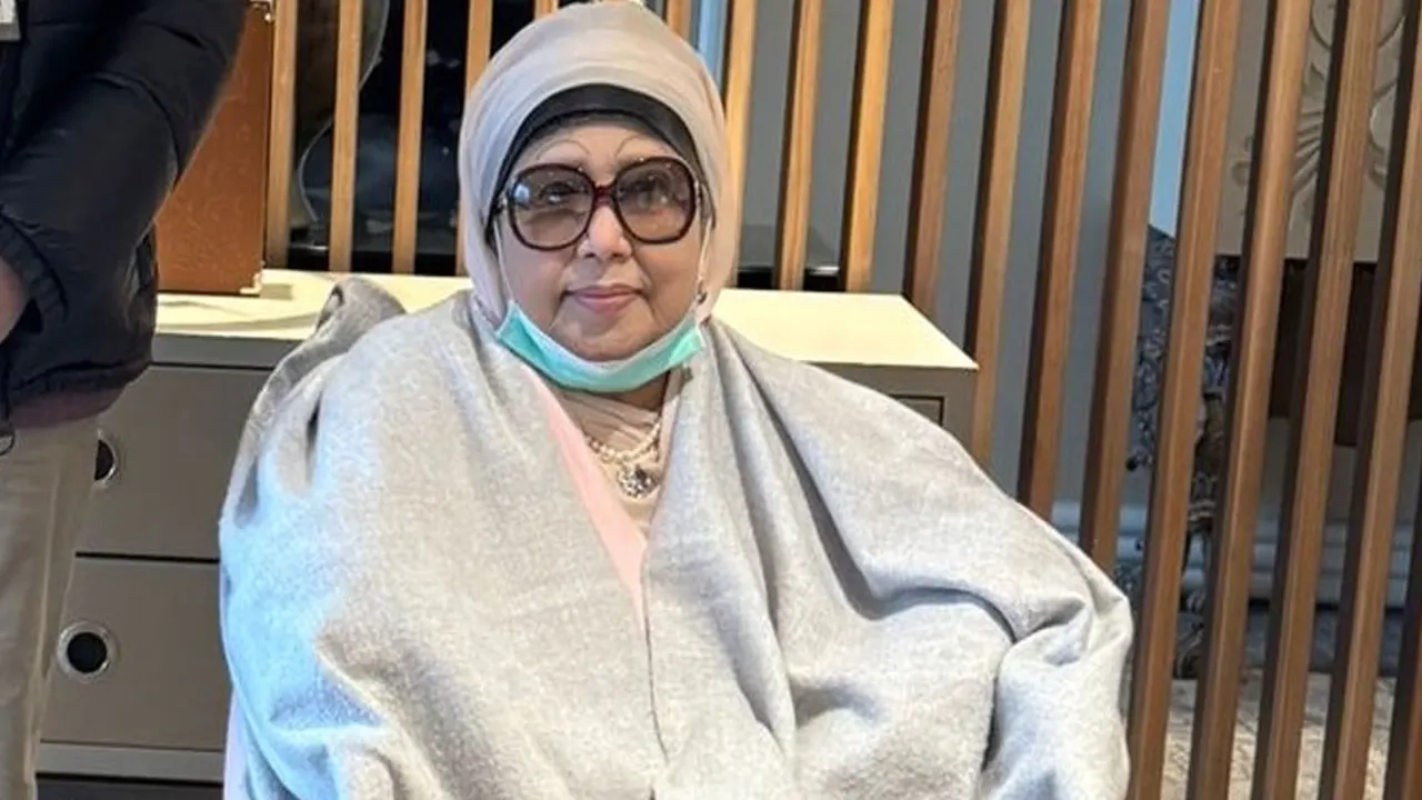 খালেদা জিয়ার সর্বশেষ শারীরিক অবস্থা