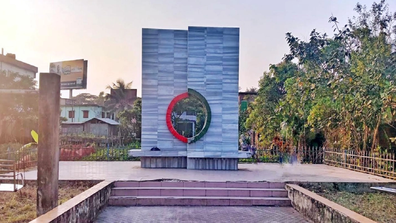 বাবুগঞ্জ মুক্তিযোদ্ধা স্মৃতিস্তম্ভ