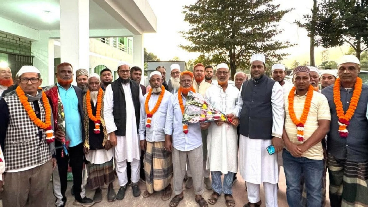 অপমানে ক্ষুব্ধ হয়ে দল নিয়ে জামায়াতে যোগ দিলেন বিএনপি নেতা 