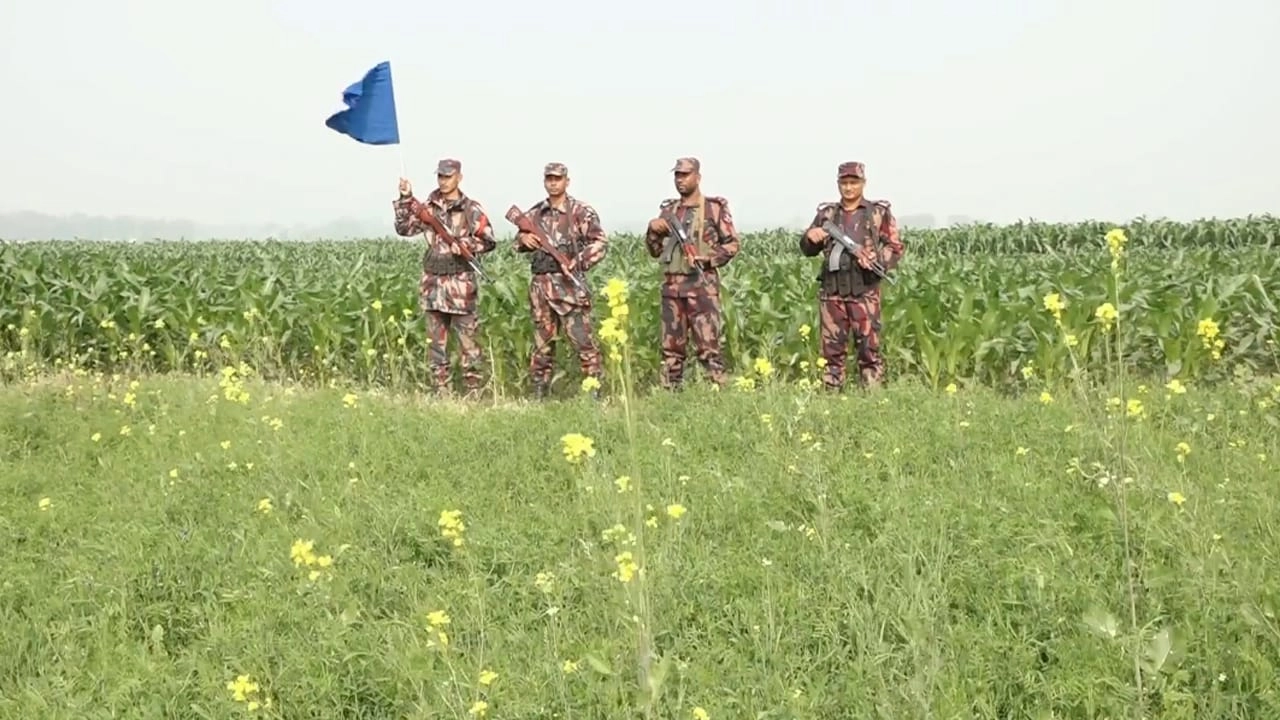 বিএসএফের গুলিতে নিহত বাংলাদেশি যুবকের মরদেহ হস্তান্তর