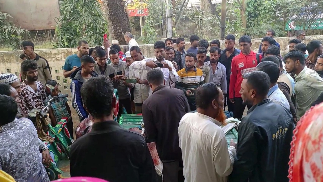 নিহত ওমর ফারুক (৪০)