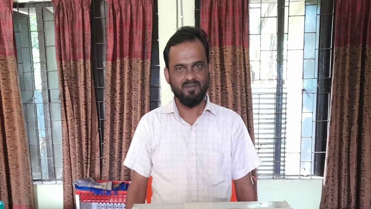 ভারপ্রাপ্ত প্রধান শিক্ষক আলাউদ্দিন খান