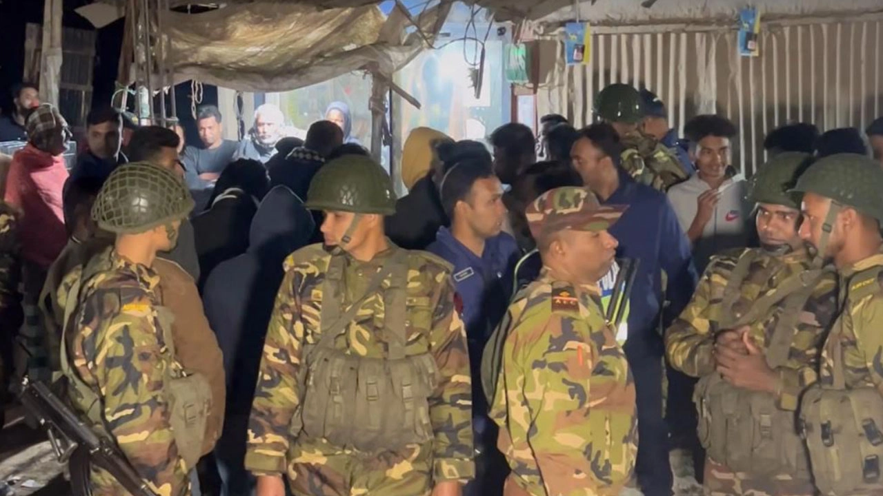 কুষ্টিয়ায় যৌথবাহিনীর অভিযান