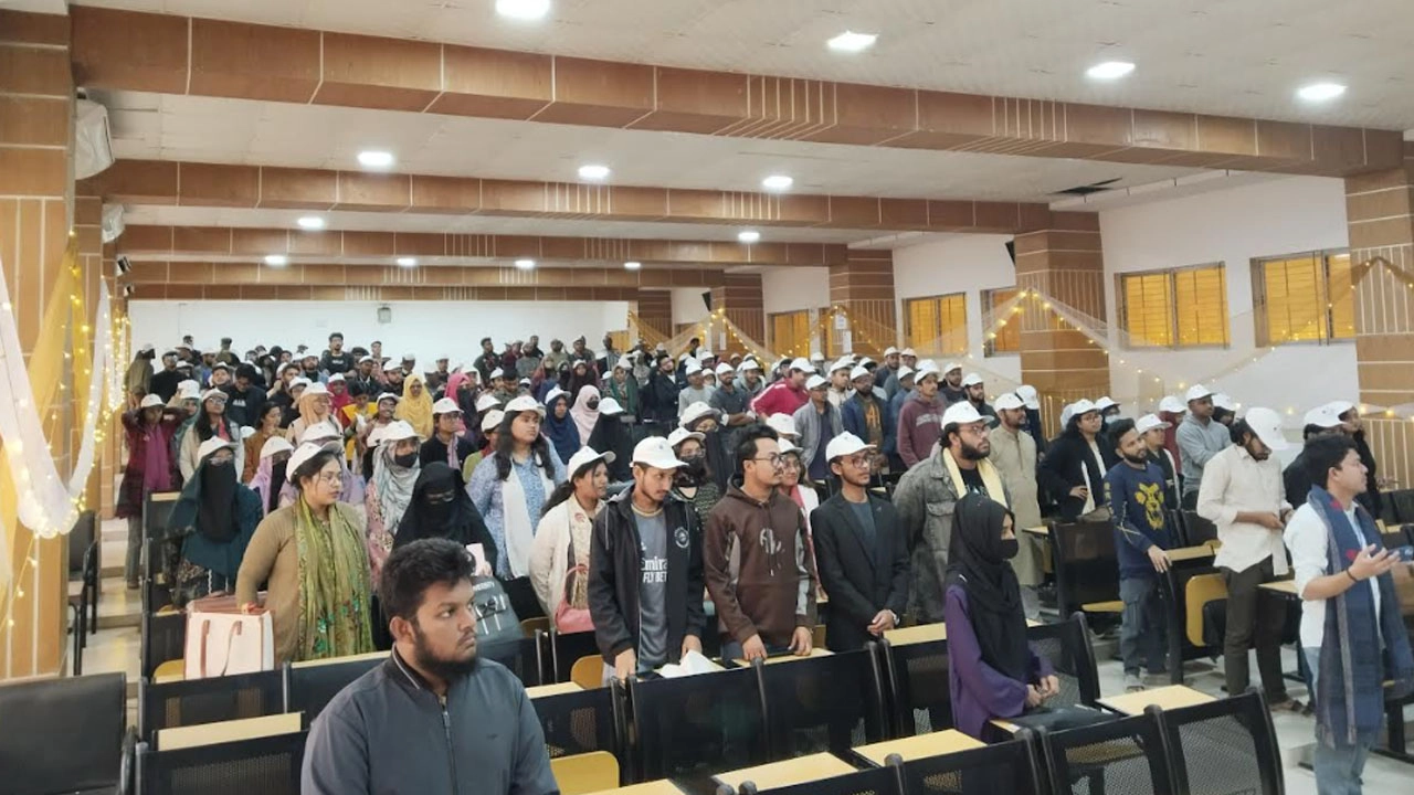 যশোর বিজ্ঞান ও প্রযুক্তি বিশ্ববিদ্যালয়ে (যবিপ্রবি) 'ইয়ুথ ইন্ডিং হাঙ্গার' বিশ্ববিদ্যালয় শাখার উদ্যোগে ইলেকশন অলিম্পিয়াড