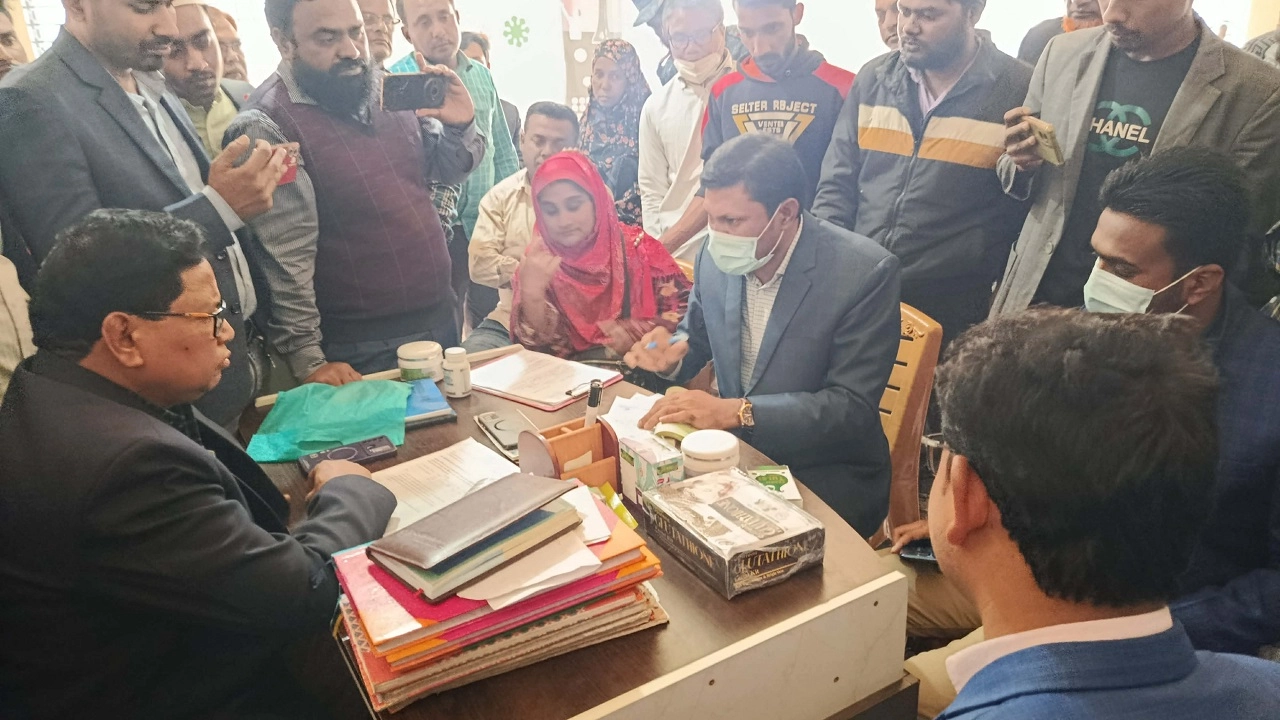 ভারতীয় সাপ্লিমেন্ট পণ্য জব্দ