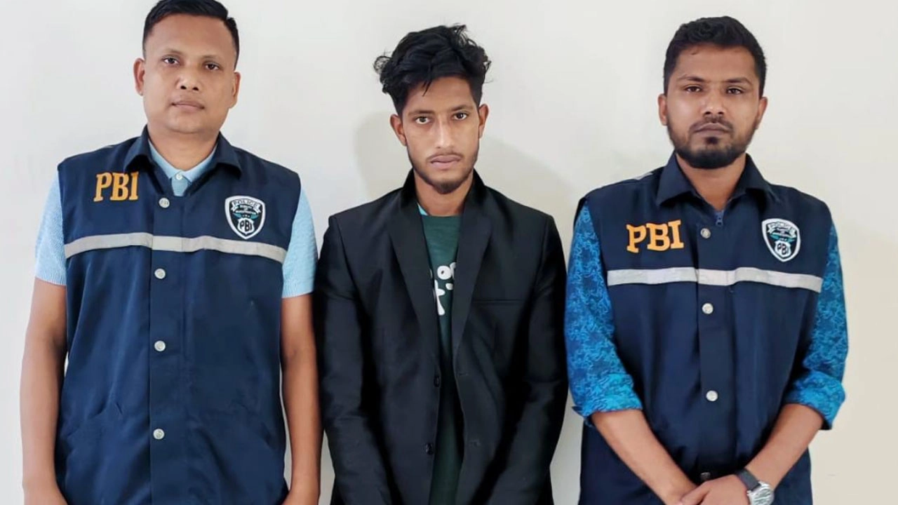 হত্যা মামলার আসমি আবরাহাম খান ওরফে আলিম খান