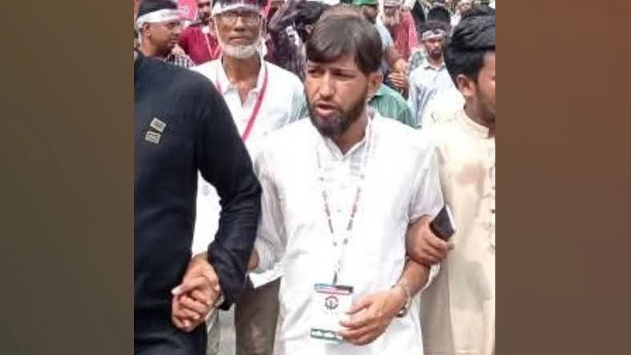 মোতালেব শিকদার