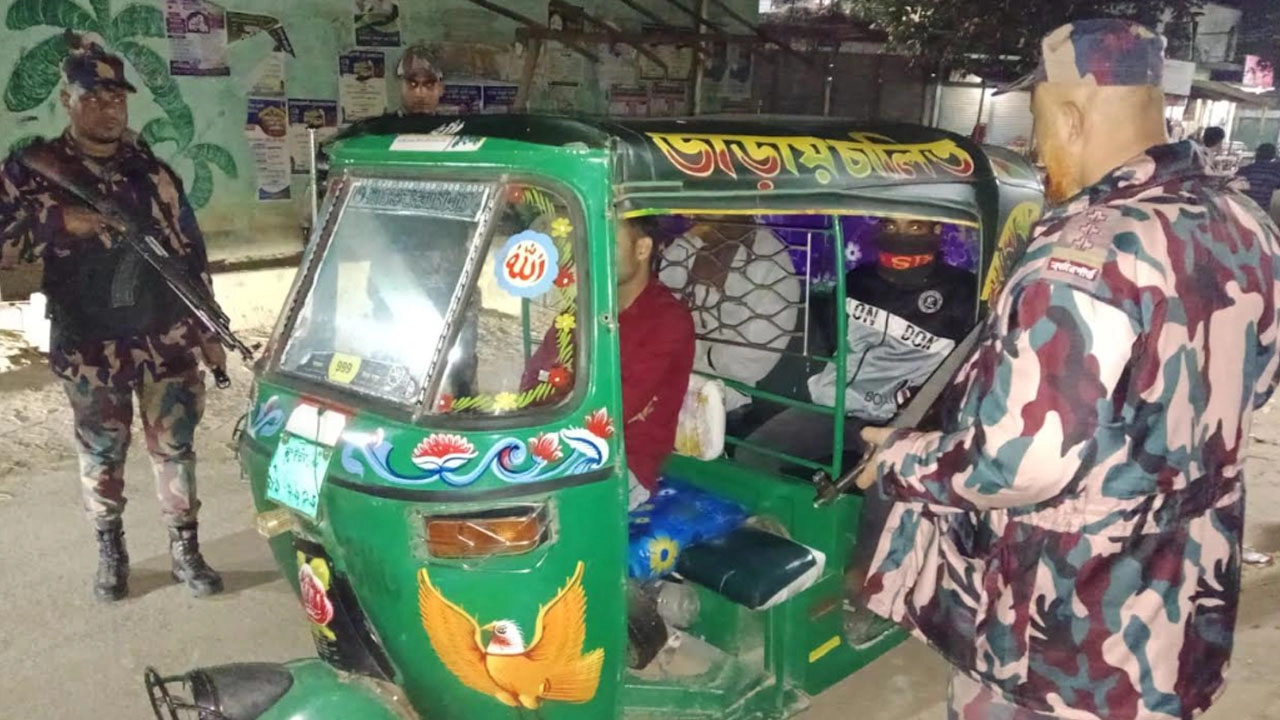 কুমিল্লা সীমান্তে সতর্কতা জোরদার করেছে বর্ডার গার্ড বাংলাদেশ