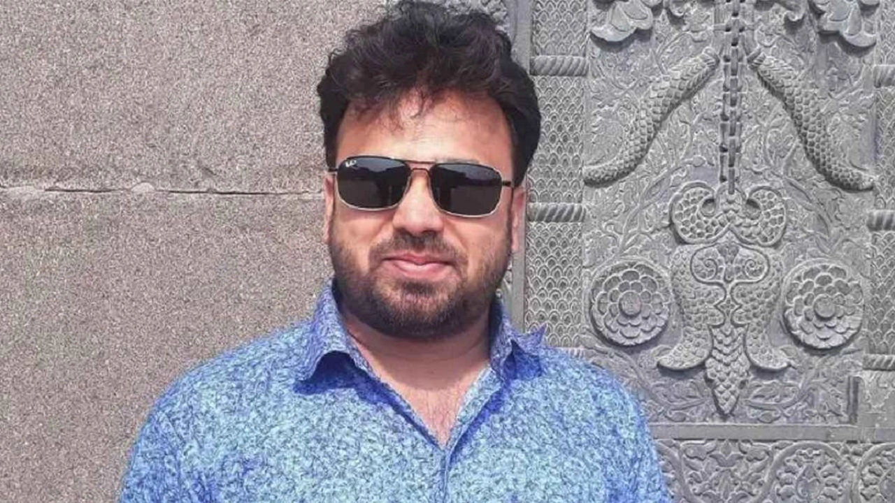 জবি ইসলামিক স্টাডিজ বিভাগের সহযোগী অধ্যাপক ড. তারেক বিন আতিক