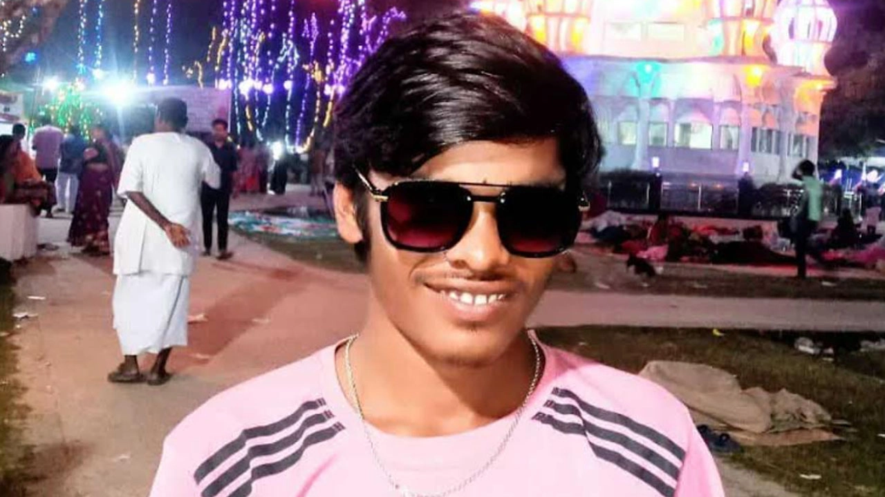 সড়ক দুর্ঘটনায় নিহত