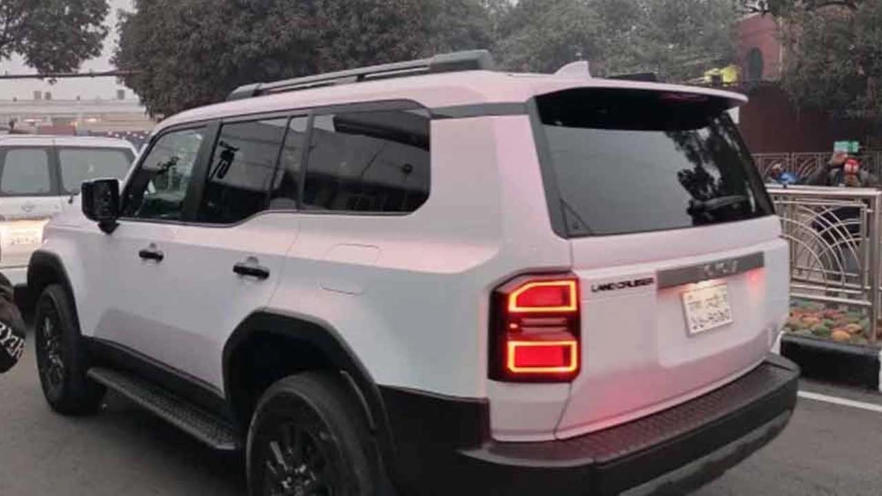 বুলেটপ্রুফ গাড়ি